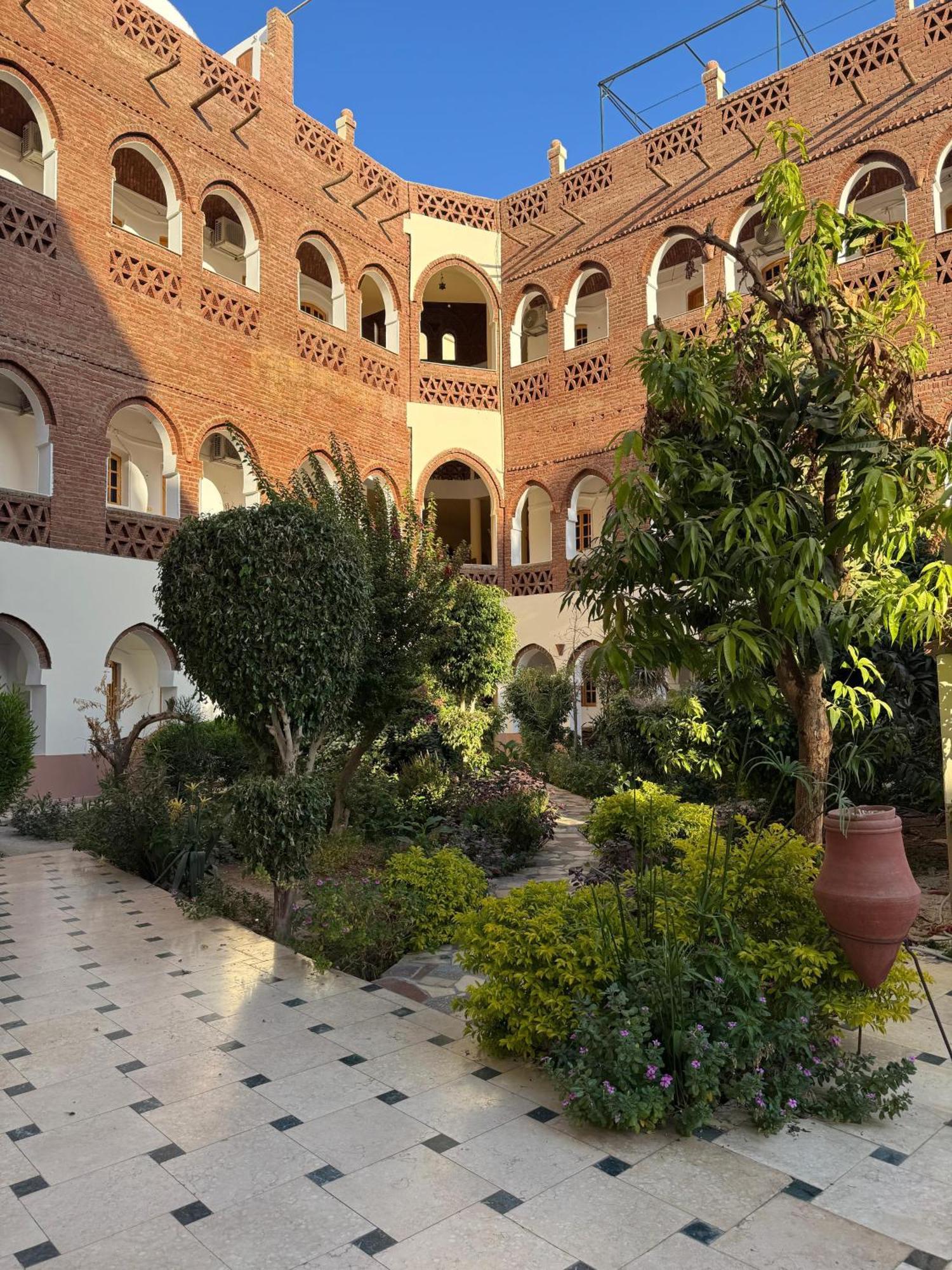 Hotel Sheherazade Luxor Luaran gambar